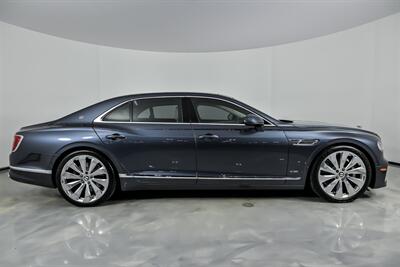2020 Bentley Flying Spur W12   - Photo 14 - Joliet, IL 60435