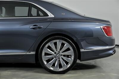 2020 Bentley Flying Spur W12   - Photo 9 - Joliet, IL 60435