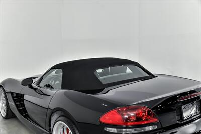 2006 Dodge Viper SRT-10   - Photo 21 - Joliet, IL 60435
