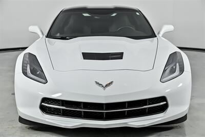 2016 Chevrolet Corvette Stingray   - Photo 5 - Joliet, IL 60435