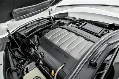 2016 Chevrolet Corvette Stingray   - Photo 17 - Joliet, IL 60435