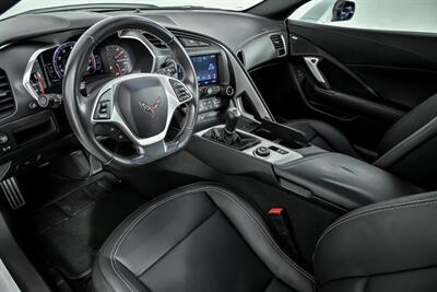 2016 Chevrolet Corvette Stingray   - Photo 20 - Joliet, IL 60435