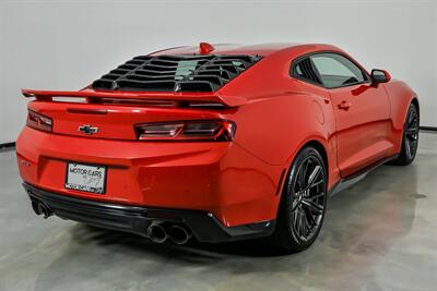 2017 Chevrolet Camaro ZL1   - Photo 12 - Joliet, IL 60435