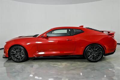 2017 Chevrolet Camaro ZL1   - Photo 8 - Joliet, IL 60435