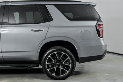 2023 Chevrolet Tahoe RST   - Photo 9 - Joliet, IL 60435