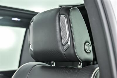 2021 Cadillac Escalade Sport   - Photo 23 - Joliet, IL 60435