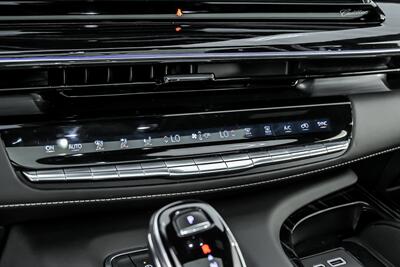 2021 Cadillac Escalade Sport   - Photo 36 - Joliet, IL 60435