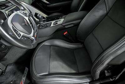 2015 Chevrolet Corvette Z06   - Photo 15 - Joliet, IL 60435