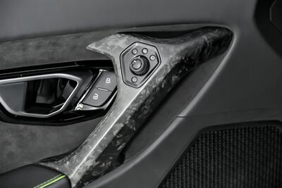 2022 Lamborghini Huracan EVO - Photo 20 - Joliet, IL 60435