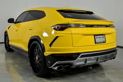 2019 Lamborghini Urus   - Photo 6 - Joliet, IL 60435