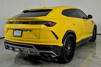 2019 Lamborghini Urus   - Photo 8 - Joliet, IL 60435