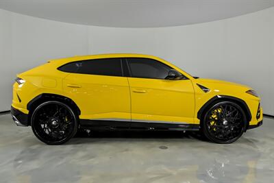 2019 Lamborghini Urus   - Photo 9 - Joliet, IL 60435