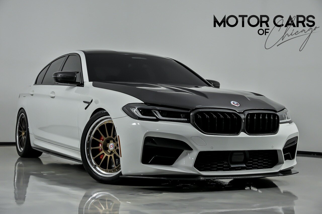 2023 BMW M5 -'s photo
