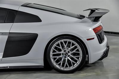 2017 Audi R8 5.2 quattro V10-CARBON AERO KIT   - Photo 9 - Joliet, IL 60435