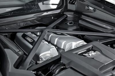 2017 Audi R8 5.2 quattro V10-CARBON AERO KIT   - Photo 16 - Joliet, IL 60435