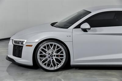 2017 Audi R8 5.2 quattro V10-CARBON AERO KIT   - Photo 7 - Joliet, IL 60435