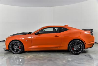 2021 Chevrolet Camaro LT1   - Photo 8 - Joliet, IL 60435