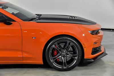 2021 Chevrolet Camaro LT1   - Photo 15 - Joliet, IL 60435
