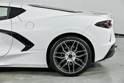2024 Chevrolet Corvette Stingray   - Photo 9 - Joliet, IL 60435