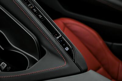 2024 Chevrolet Corvette Stingray   - Photo 38 - Joliet, IL 60435