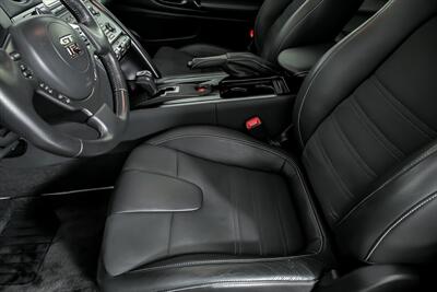 2016 Nissan GT-R Premium-BONE STOCK-SHOWROOM QUALITY!   - Photo 22 - Joliet, IL 60435