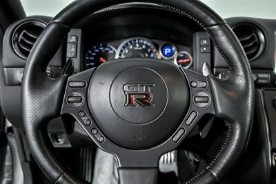 2016 Nissan GT-R Premium-BONE STOCK-SHOWROOM QUALITY!   - Photo 28 - Joliet, IL 60435