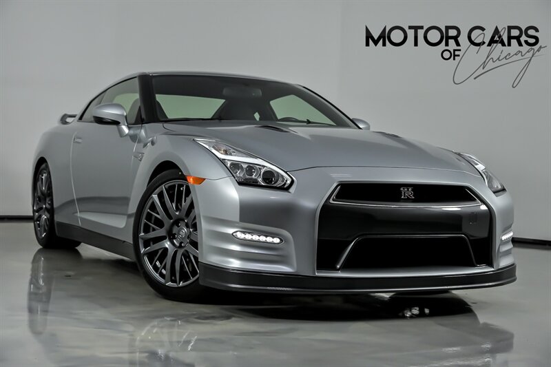 Super Silver 2016 Nissan GT-R Premium Coupe All-Wheel Drive 6-Speed Automatic