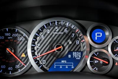 2016 Nissan GT-R Premium-BONE STOCK-SHOWROOM QUALITY!   - Photo 27 - Joliet, IL 60435