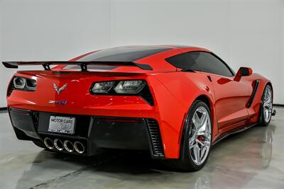 2019 Chevrolet Corvette ZR1 - Photo 12 - Joliet, IL 60435