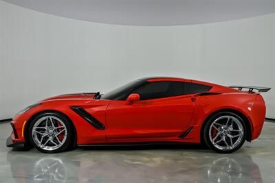 2019 Chevrolet Corvette ZR1 - Photo 8 - Joliet, IL 60435