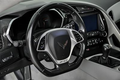 2019 Chevrolet Corvette ZR1 - Photo 24 - Joliet, IL 60435