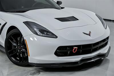 2019 Chevrolet Corvette Stingray Z51   - Photo 3 - Joliet, IL 60435