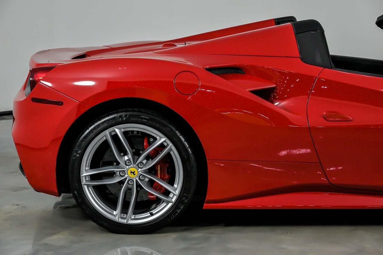 2017 Ferrari 488 GTB Base - Photo 13