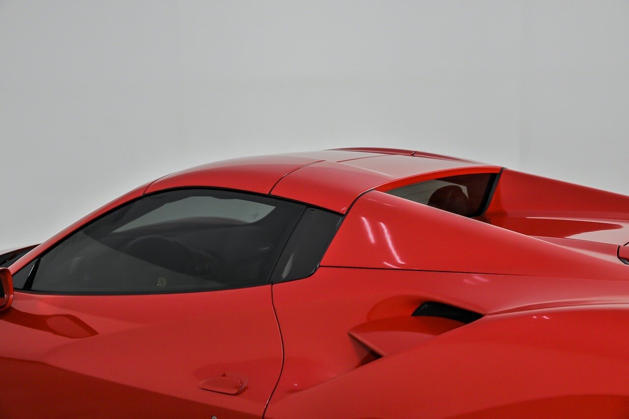 2017 Ferrari 488 GTB Base - Photo 48