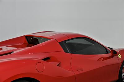 2017 Ferrari 488 Spider -HUGE MSRP-COLLECTOR QUALITY!   - Photo 45 - Joliet, IL 60435