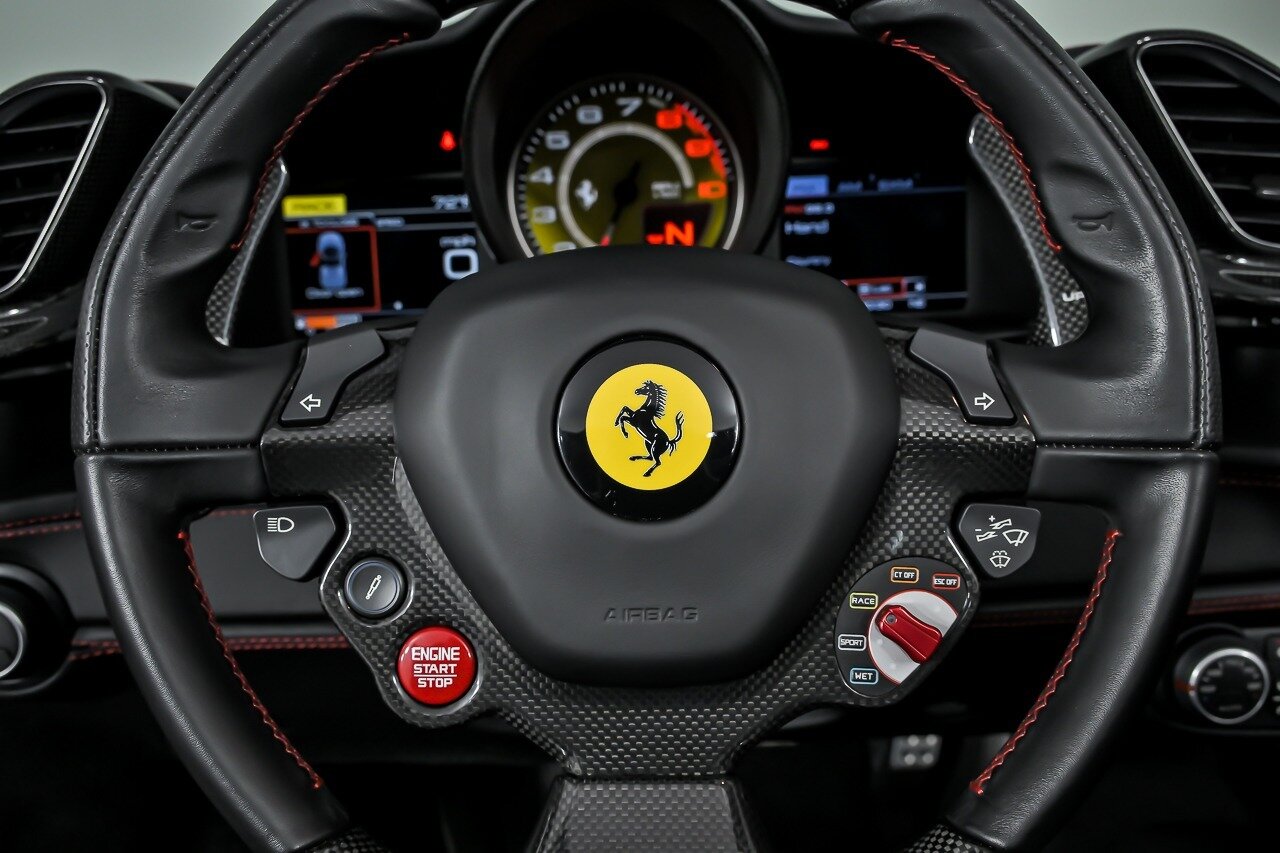 2017 Ferrari 488 GTB Base - Photo 37