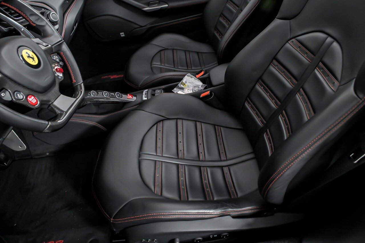 2017 Ferrari 488 GTB Base - Photo 27