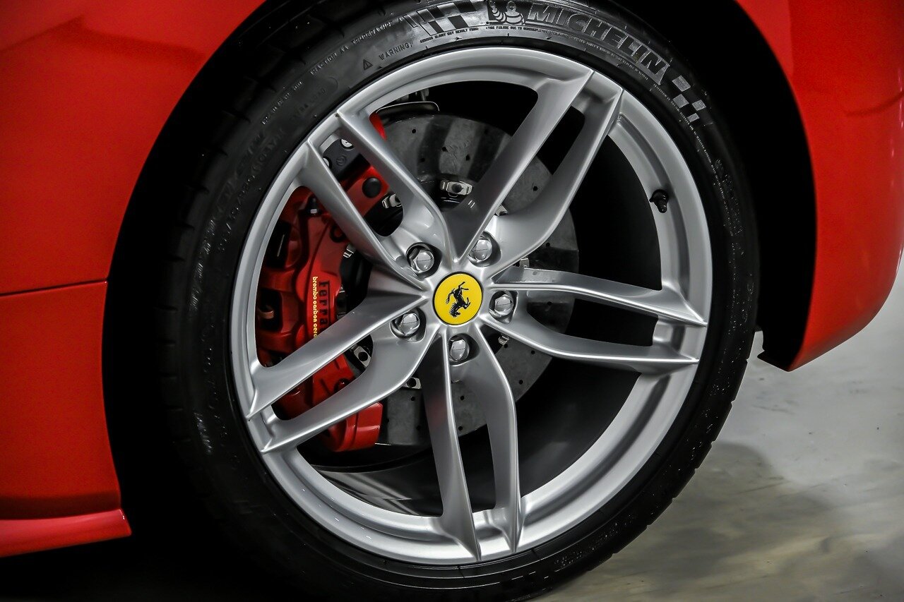 2017 Ferrari 488 GTB Base - Photo 19