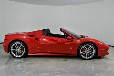 2017 Ferrari 488 Spider -HUGE MSRP-COLLECTOR QUALITY!   - Photo 14 - Joliet, IL 60435