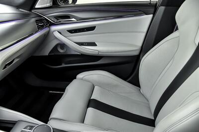 2022 BMW M5 COMPETITION   - Photo 40 - Joliet, IL 60435