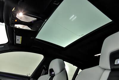 2022 BMW M5 COMPETITION   - Photo 24 - Joliet, IL 60435