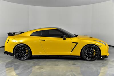 2017 Nissan GT-R Premium   - Photo 14 - Joliet, IL 60435