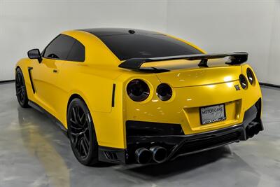 2017 Nissan GT-R Premium   - Photo 10 - Joliet, IL 60435