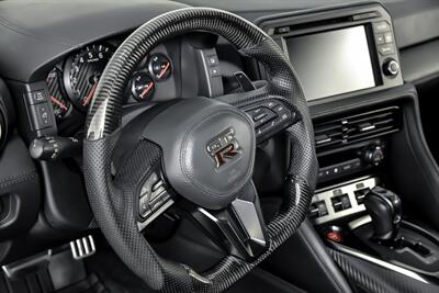 2017 Nissan GT-R Premium   - Photo 25 - Joliet, IL 60435