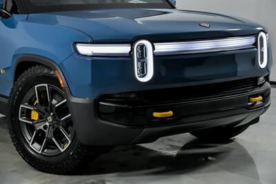2025 Rivian R1T Ascend - Photo 3 - Joliet, IL 60435