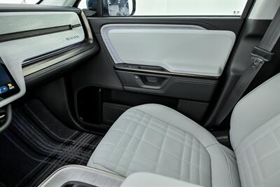 2025 Rivian R1T Ascend - Photo 41 - Joliet, IL 60435