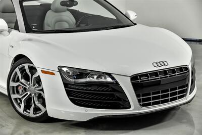 2012 Audi R8 5.2 quattro Spyder   - Photo 3 - Joliet, IL 60435