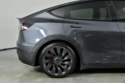 2022 Tesla Model Y Performance - Photo 13 - Joliet, IL 60435