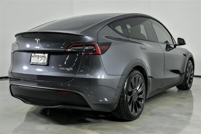 2022 Tesla Model Y Performance - Photo 12 - Joliet, IL 60435