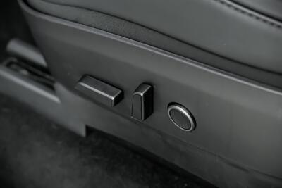 2022 Tesla Model Y Performance - Photo 25 - Joliet, IL 60435